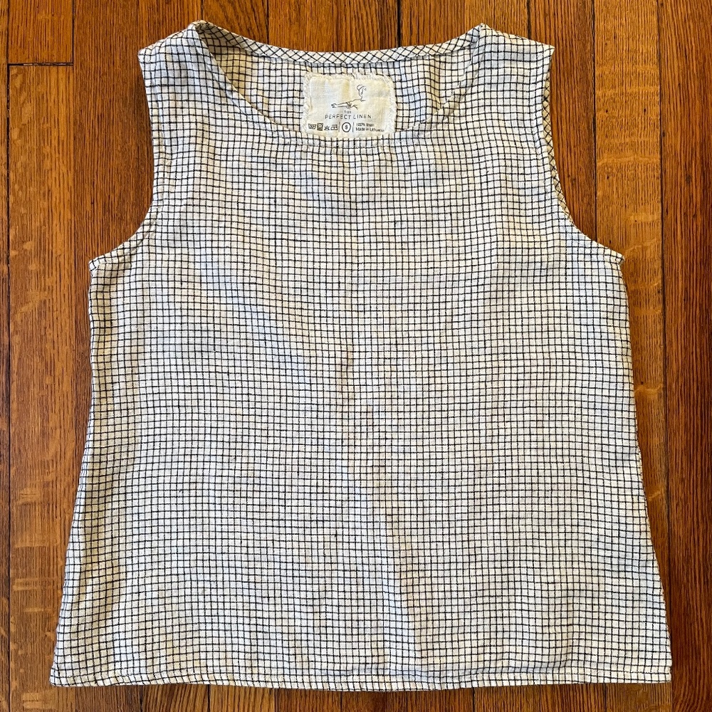 not perfect linen Vienna tank, small, white grid